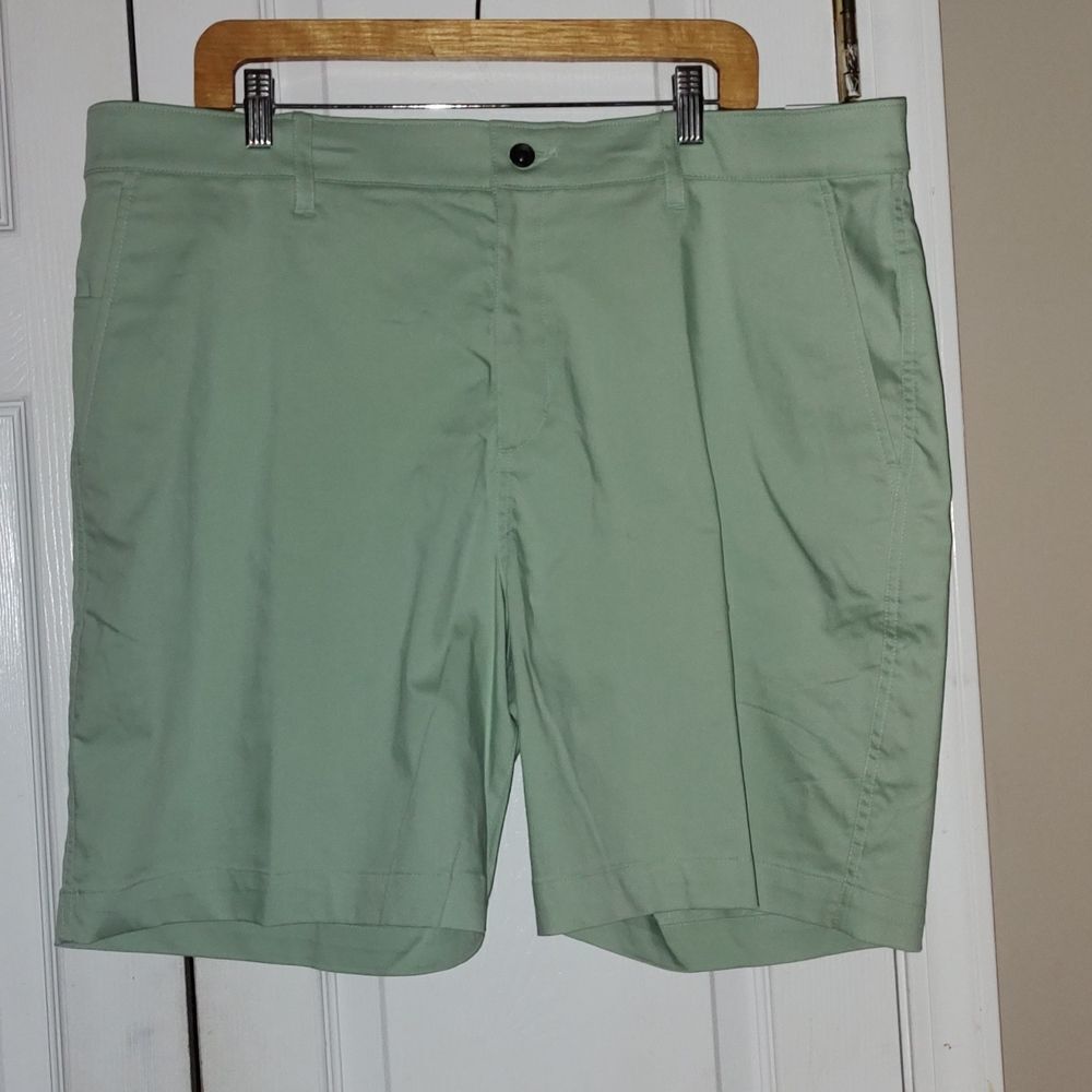 Nike Men's Dri-FIT UV Chino 9" Golf Shorts  Standard Fit  Sz  40  NWT